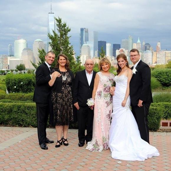 Meet your Posher, Alexandra - Picture 1 of 1